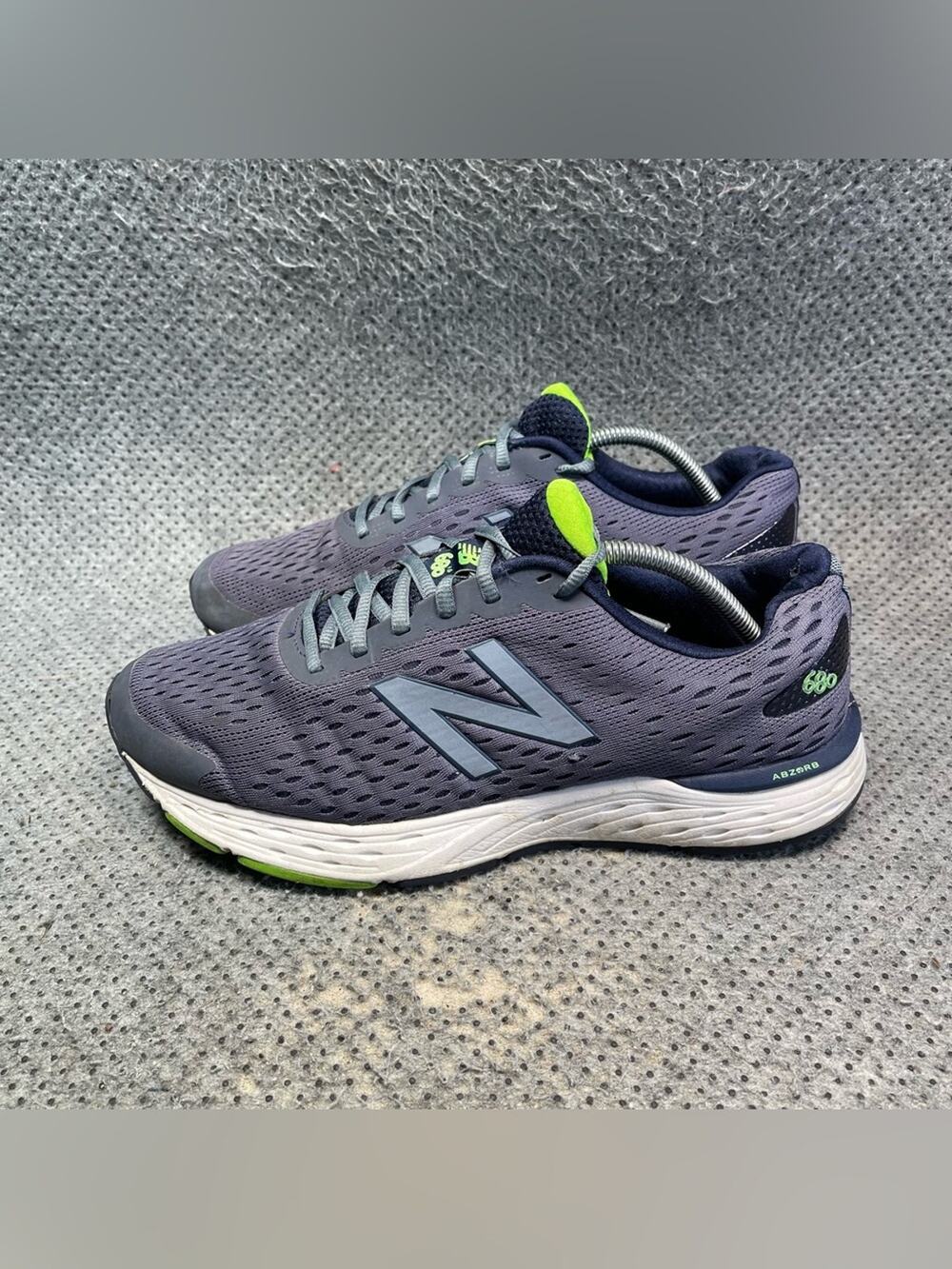 New Balance 680 v6 Running Shoes Size 11 Men’s